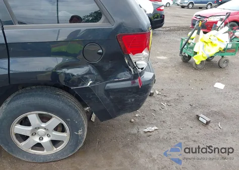 2009 Jeep Grand Cherokee Laredo z USA, uszkodzony, nr VIN 1J8GR48K09C524853